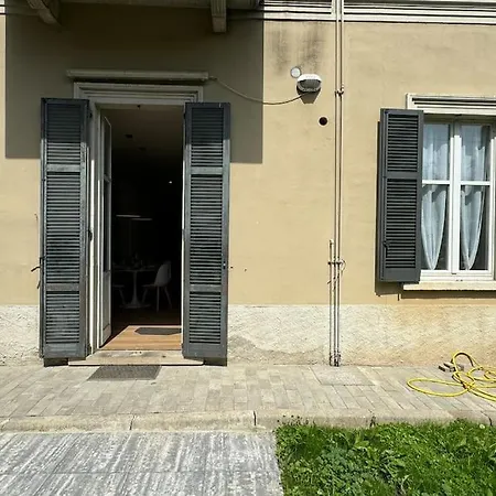 House Of Art - Downtown Apartment Como